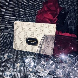 Michael Kors card case